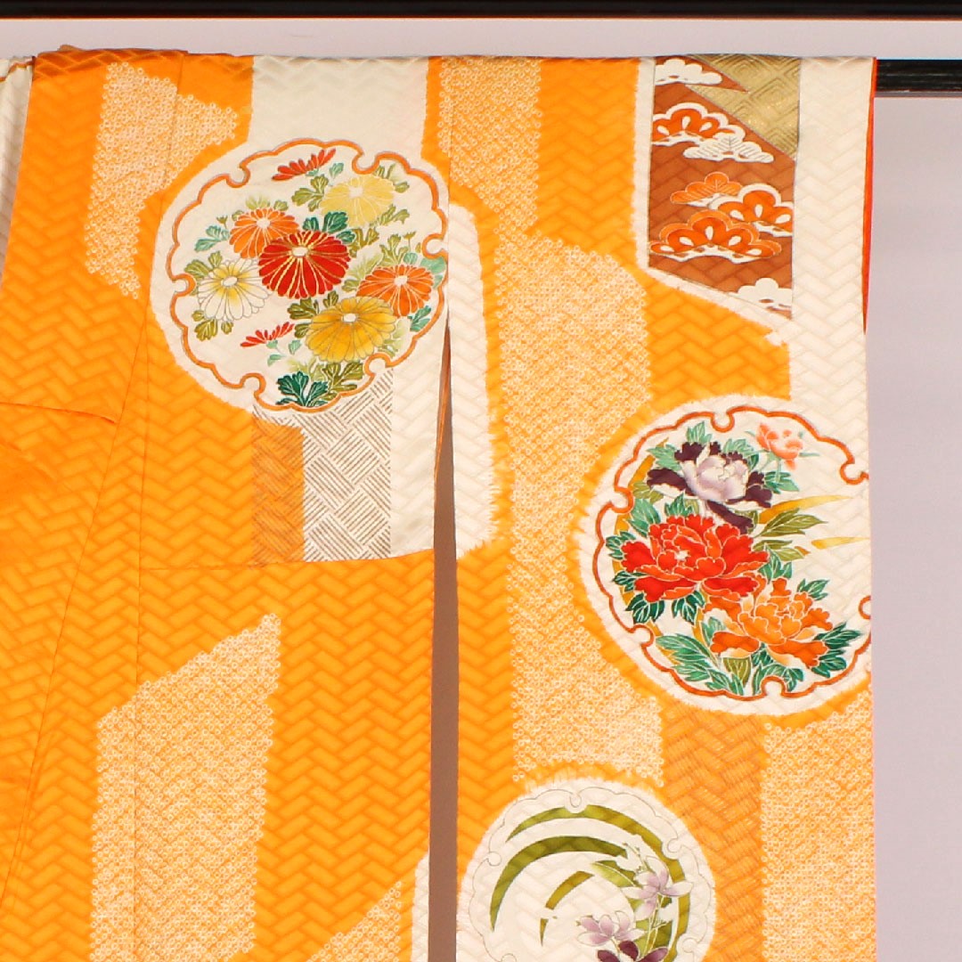 振袖 雪輪に草花 絞り 身丈156cm 裄丈62cm 正絹 Bランク 袷 黄系 1113000272323