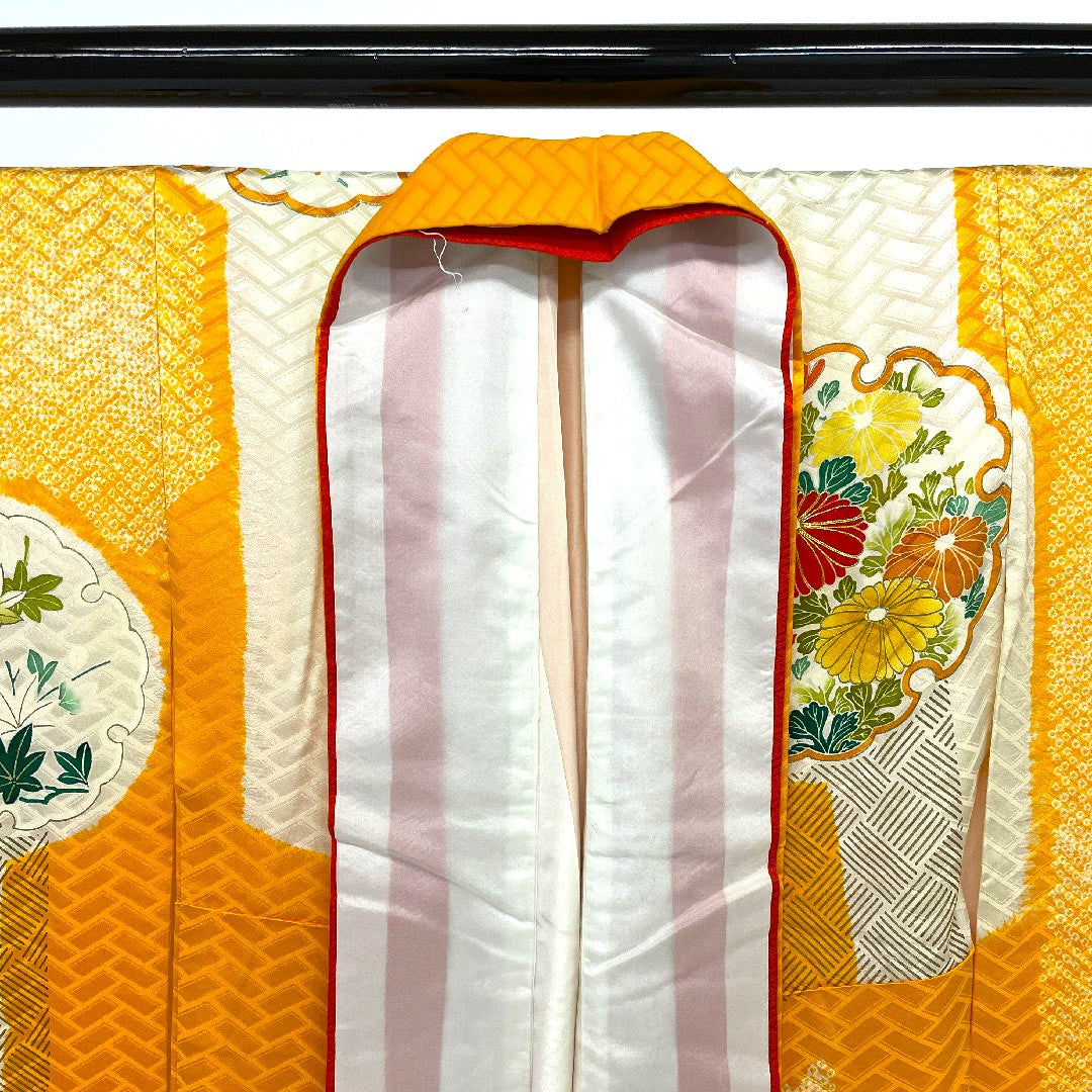 振袖 雪輪に草花 絞り 身丈156cm 裄丈62cm 正絹 Bランク 袷 黄系 1113000272323