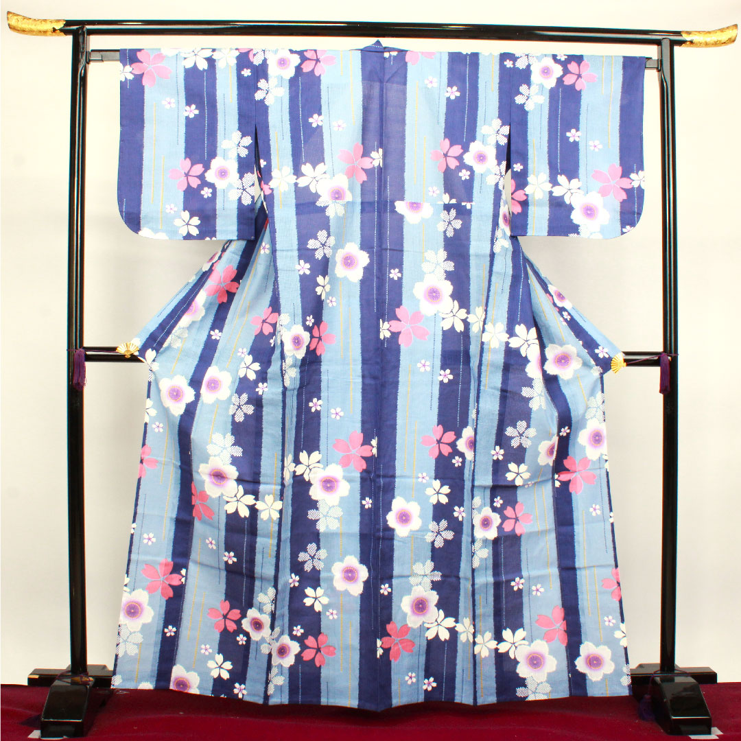 浴衣 しつけ糸付き 未使用品 桜 木綿 Sランク 単衣 身丈164cm 裄丈66cm グラデーション系 1118002892499