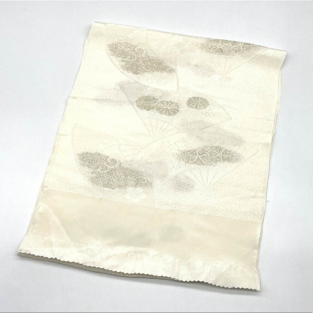 帯揚げ 正絹 Sランク フォーマル 乳白色(にゅうはくしょく) 扇面 花 留袖用 長さ約164cm 幅約29.5cm 白系 1136004622911