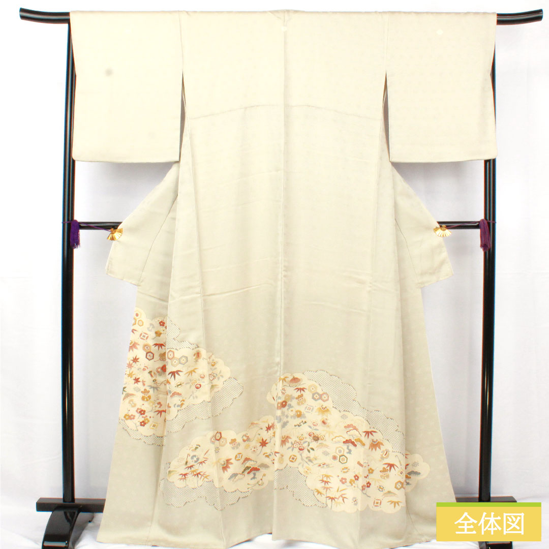 色留袖 正絹 身丈165.5cm 裄丈68cm 袷 卯の花色(うのはないろ) 京友禅 宝尽くし 松竹梅 橘 三つ紋 剣花菱 Aランク グレー系 1111001593522