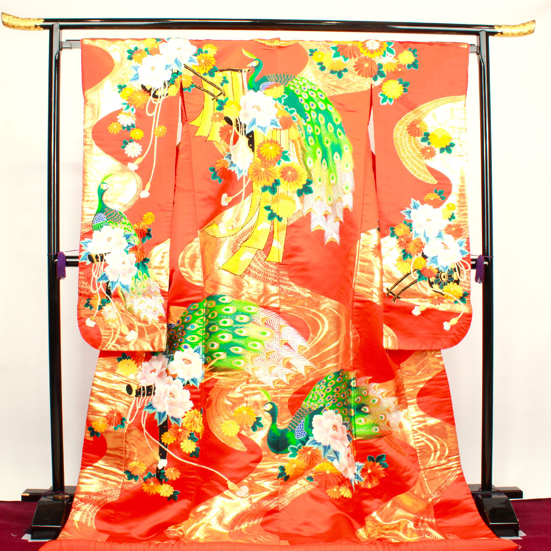色打掛 身丈194cm 銀朱色 刺繡 孔雀 花車 正絹 Sランク 袷 朱系 1110000252916