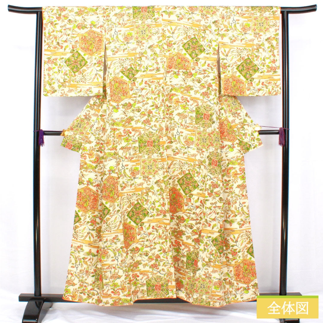 小紋 ポリエステル 身丈156cm 裄丈63cm 袷 乳白色(にゅうはくしょく) 更紗調 洗える着物 Aランク クリーム系 1115004503315