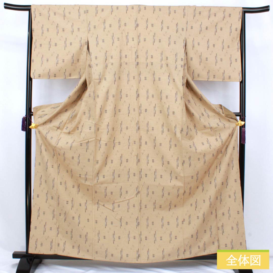 紬 正絹 Sランク 身丈162cm 裄丈65cm 白橡色(しろつるばみいろ) 米沢 ぜんまい紬 はればれ加工 袷 ベージュ系 1116004442425