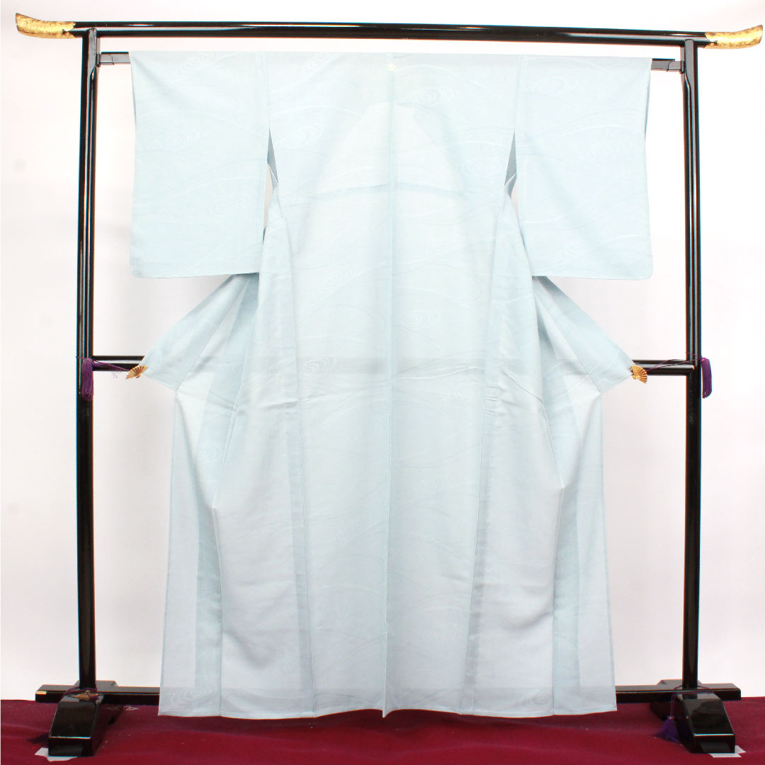 夏物 正絹 色無地 身丈162.5cm 裄丈63cm 砧青磁色(きぬたせいじいろ) 梅鉢 しつけ糸付き 流水 絽 Aランク 水色系 1132000493424