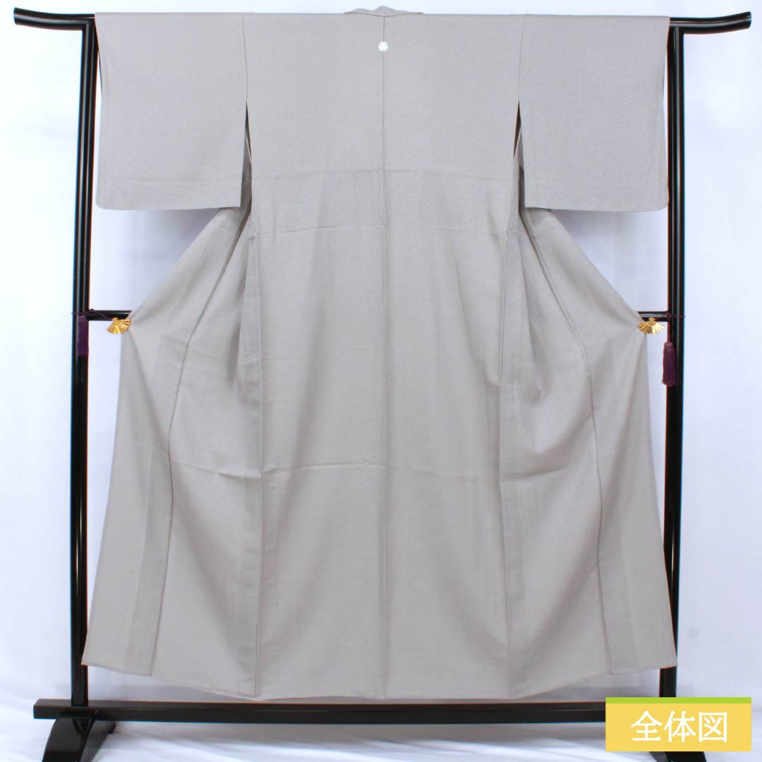 色無地 正絹 Sランク 身丈154cm 裄丈64cm 錫色(すずいろ) 一つ紋 丸に片喰 唐草 単衣 グレー系 1114002382222