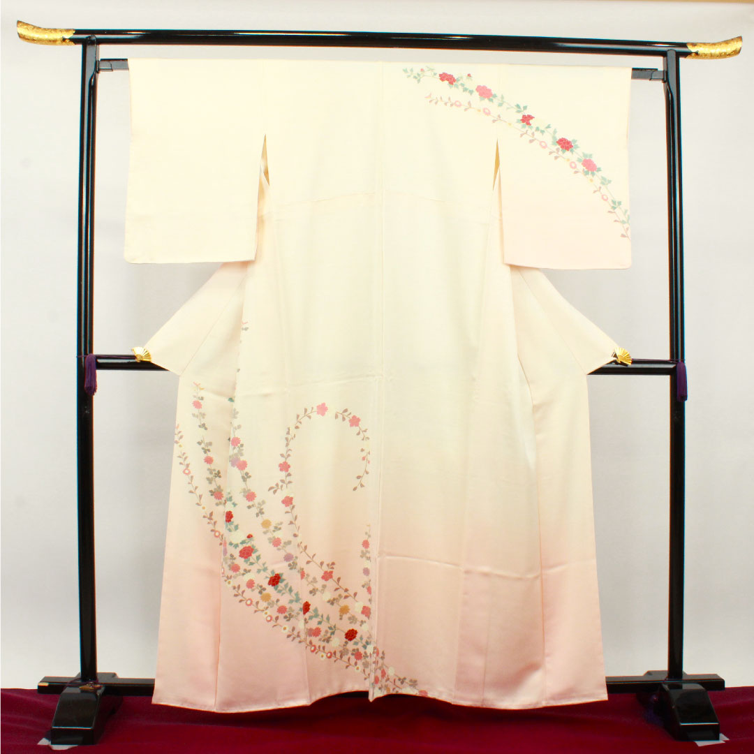 訪問着 正絹 袷 身丈159.5cm 裄丈63cm 薄桜色 京友禅 草花模様 しつけ糸付き 未使用品 Sランク ピンク系 1112003142313