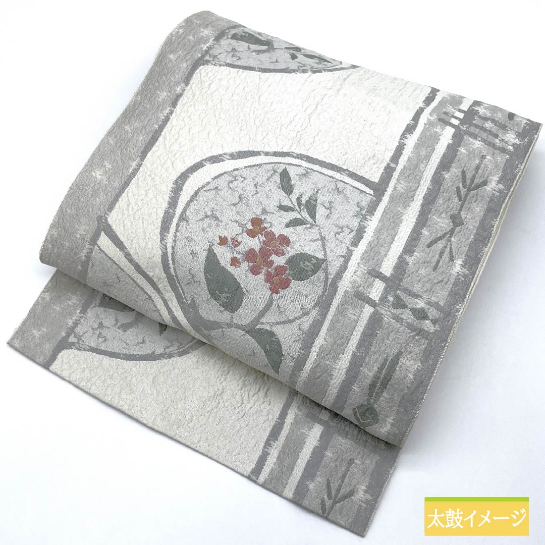 名古屋帯 真珠色(しんじゅいろ) ふくれ織 花模様 帯丈356cm 正絹 Sランク 六通 カジュアル 銀系 1124007692322 名古屋仕立て