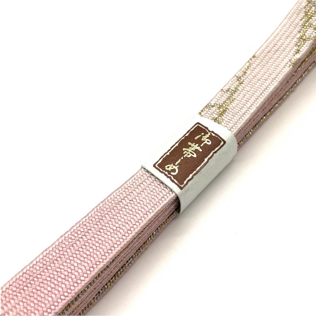 (新古品) 帯締め 正絹 四分紐 虹色(にじいろ) 金属糸使用 新古品 長さ約156cm 幅約1.5cm セミフォーマル Sランク ピンク系 1135001032913