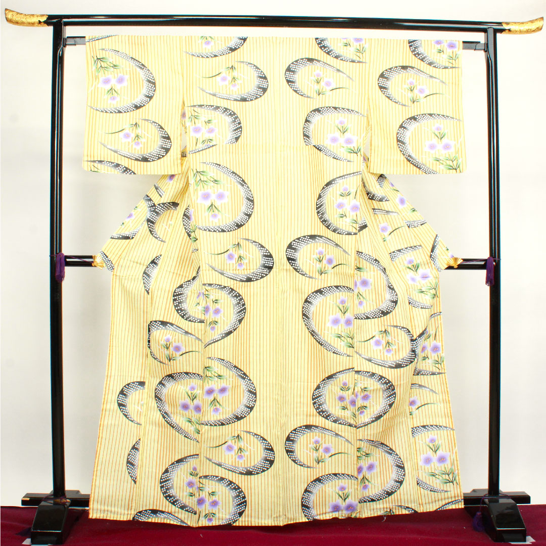 浴衣 淡黄色 縞 花模様 木綿 Aランク 単衣 身丈165cm 裄丈64.5cm 黄系 1118002633523
