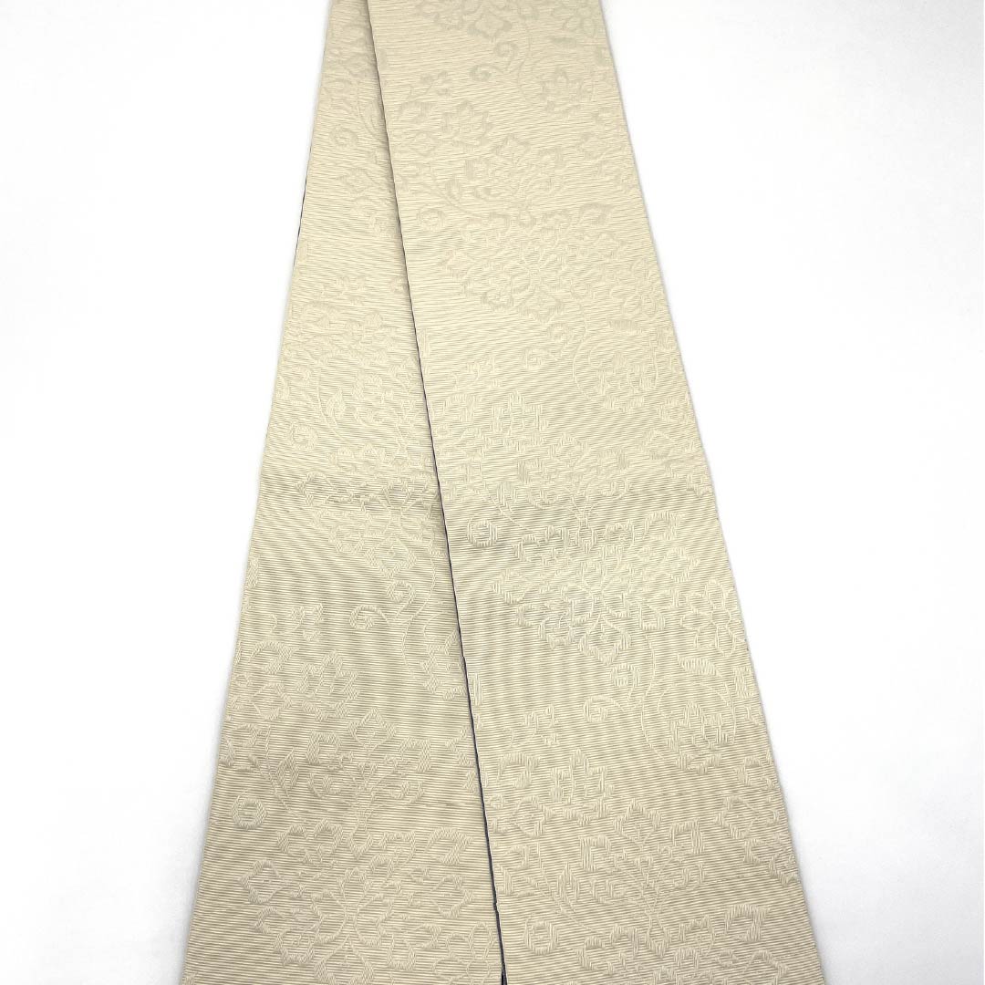 (新品)半幅帯 ポリエステル NEWランク 生成り色(きなりいろ) 鉛色(なまりいろ) 唐花模様 七宝つなぎ リバーシブル 帯丈400cm 白系 1125002741411