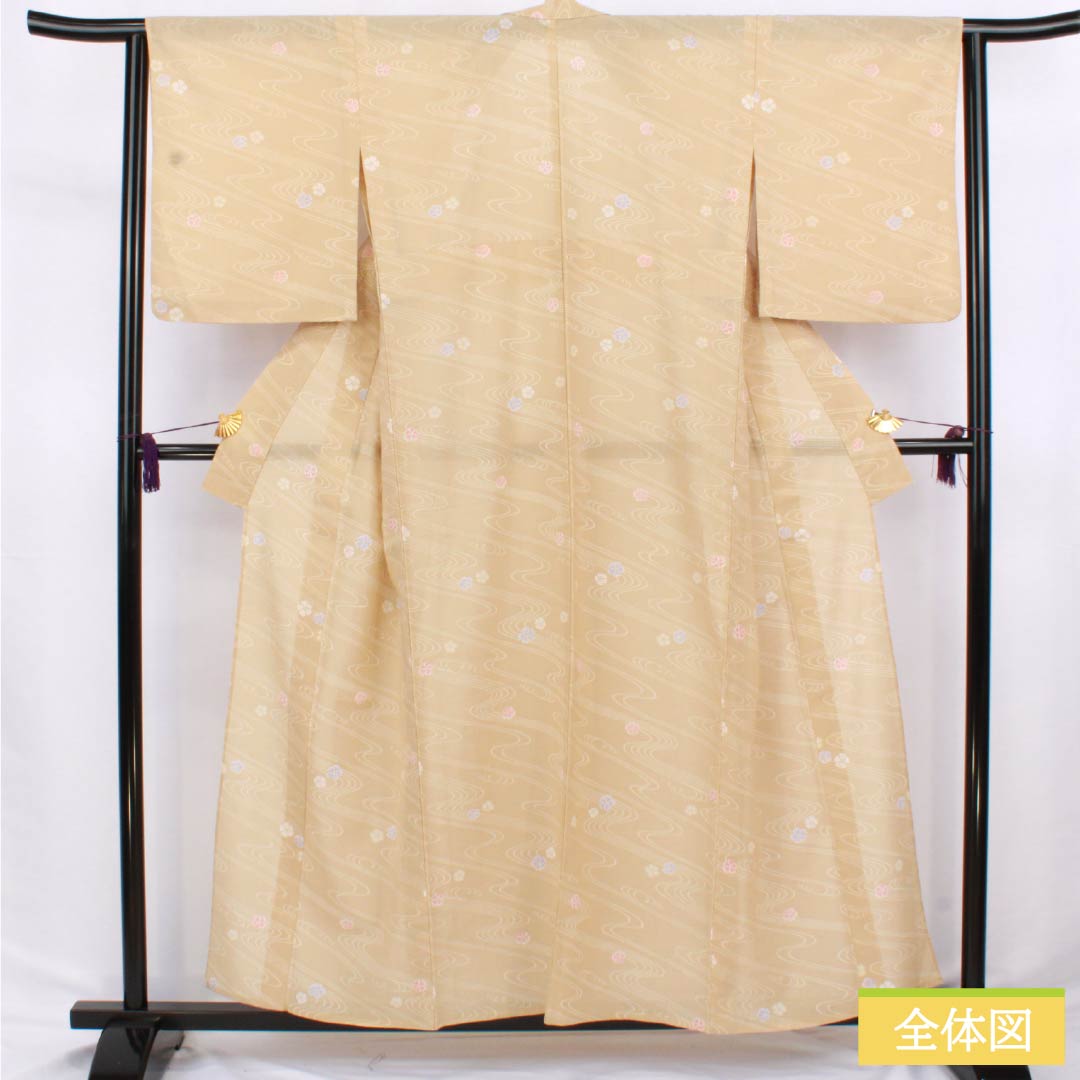 夏物 ポリエステル 小紋 身丈158cm 裄丈64cm 桑色白茶色(くわいろしらちゃいろ) 流水 ひなげし 洗える着物 紗 Sランク ベージュ系 1132002602325