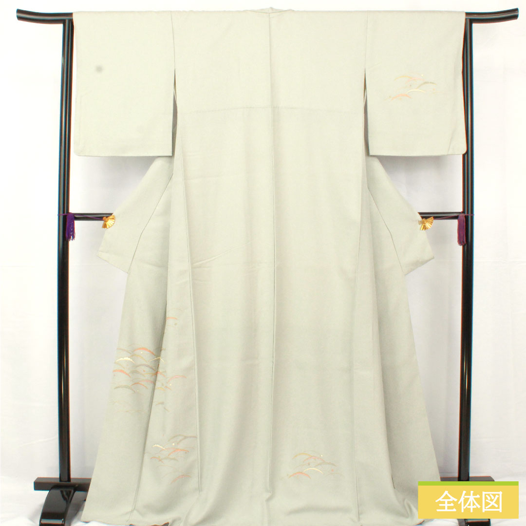 訪問着 正絹 袷 身丈168.5cm 裄丈63.5cm 魚肚白色(ぎょとはくいろ) 京友禅 露芝 しつけ糸付き Sランク グレー系 1112005002522