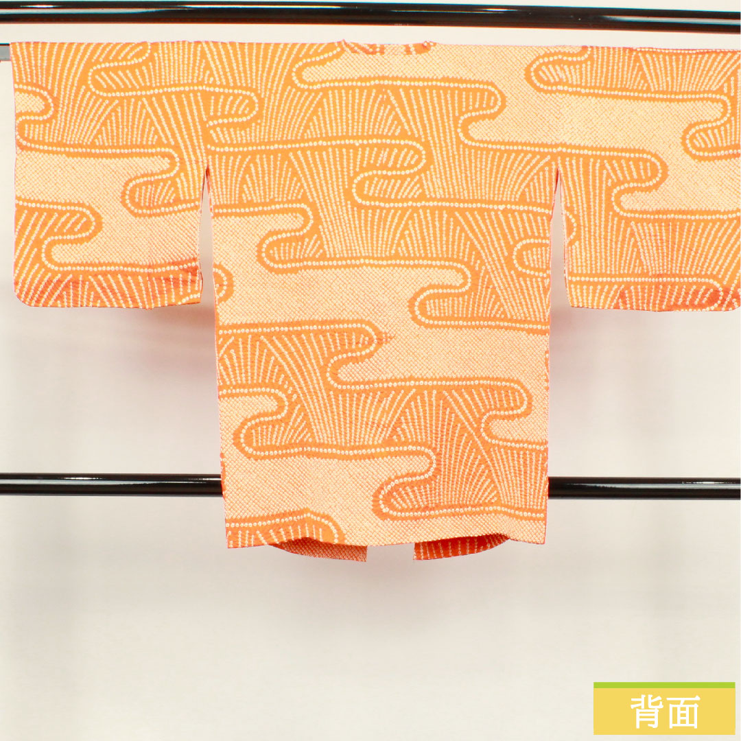 道行コート ポリエステル 身丈83cm 裄丈65cm 赤橙色 総絞り 洗える着物 観世水 Aランク 袷 朱系 1117000673916