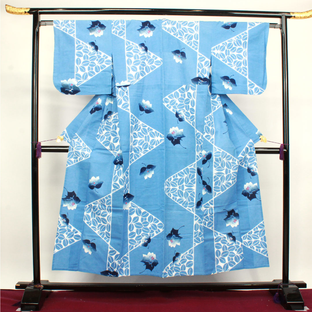 浴衣 空色 草花模様 木綿 Sランク 単衣 身丈150.5cm 裄丈64cm 水色系 1118002562124