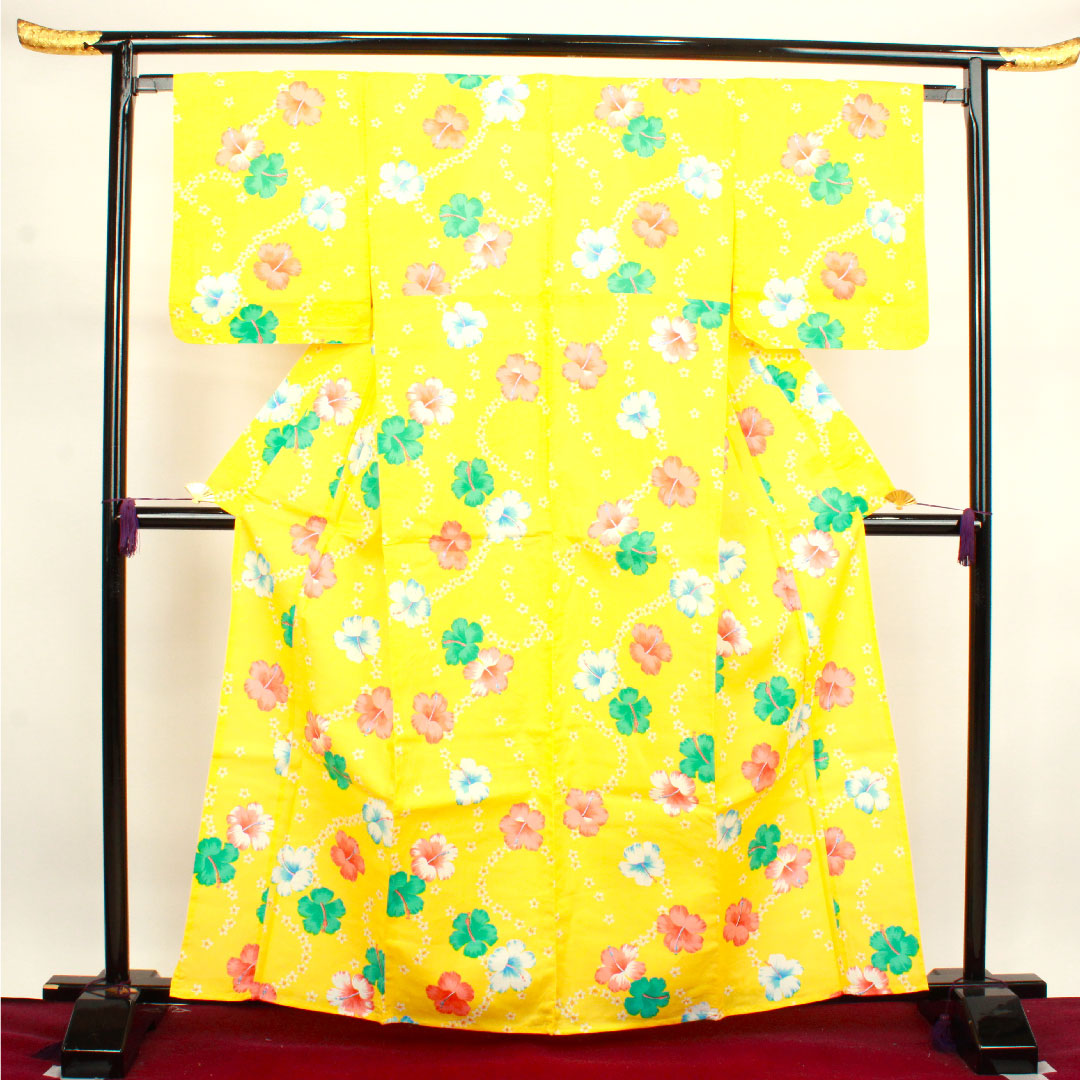 浴衣 しつけ糸付き 未使用品 向日葵色 ハイビスカス 木綿 Sランク 単衣 身丈164cm 裄丈64.5cm 黄系 1118002732423