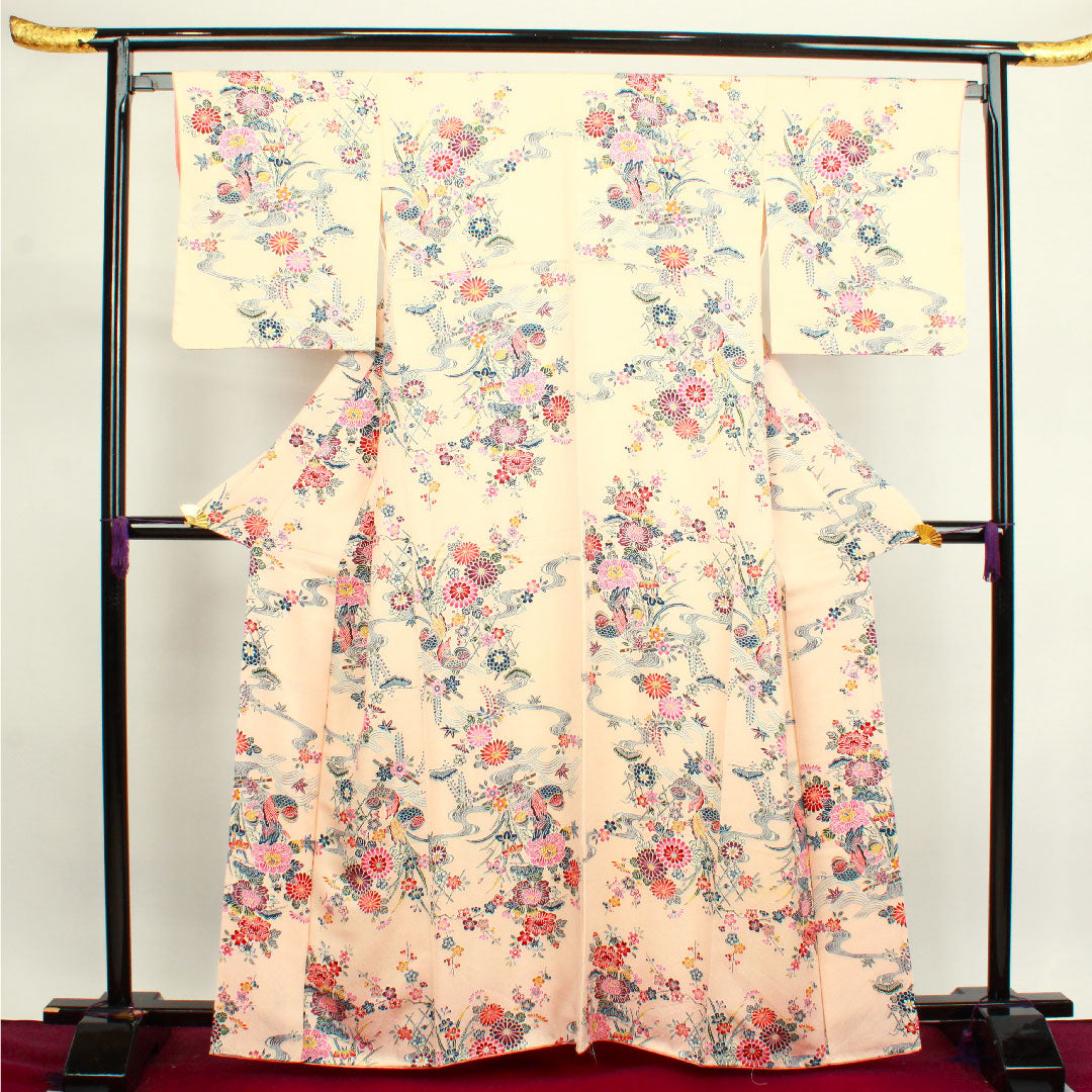 Komon, Length 163cm, Sleeve length 66cm, Awase, With basting thread, Unused, Light orange, Kyo-Bingata, Auspicious motif, Mandarin duck, Pure silk, S rank, Pink, 1115003452413