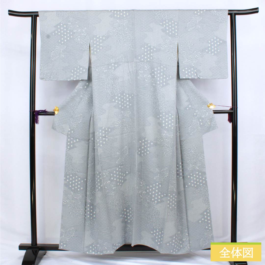 Komon (small pattern) kimono, pure silk, length 156cm, sleeve length 62cm, lined, light dull color (usunibiiro), stencil dyeing, shibori (shibori) and cloud pattern, classic pattern, S rank, gray, product number 1115006182322