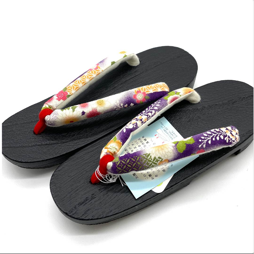 (新品未使用品)下駄 菊 桜 麻の葉 七宝 XLサイズ 黒系 NEWランク 1122001021510
