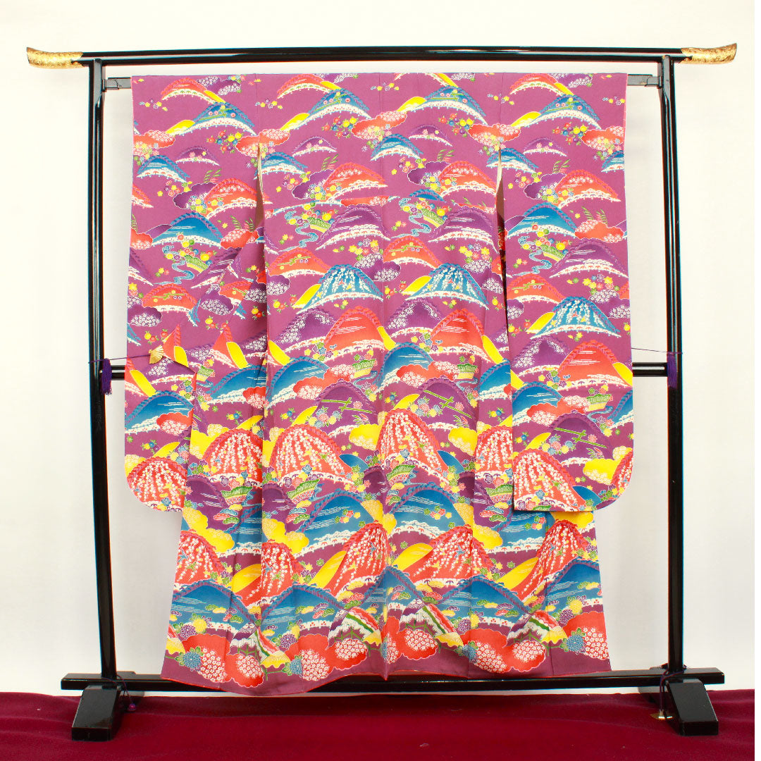 振袖 身丈155cm 裄丈63cm 袷 織葡萄色 型染 遠山 草花模様 正絹 Aランク 紫系 1113000923320