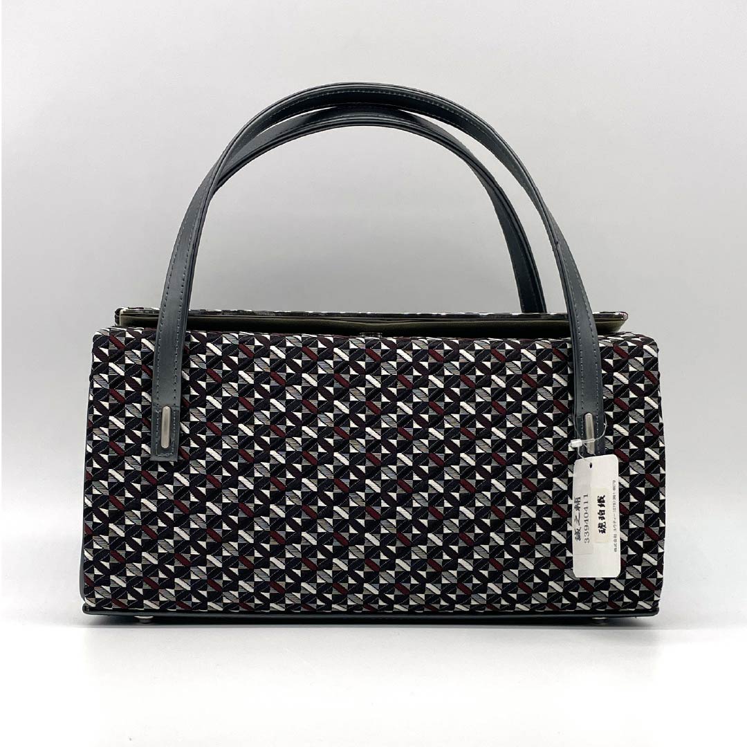 【新品】和装用バッグ　黒×銀 リサイクル着物】（新古品）和装バッグ カジュアル NEWランク