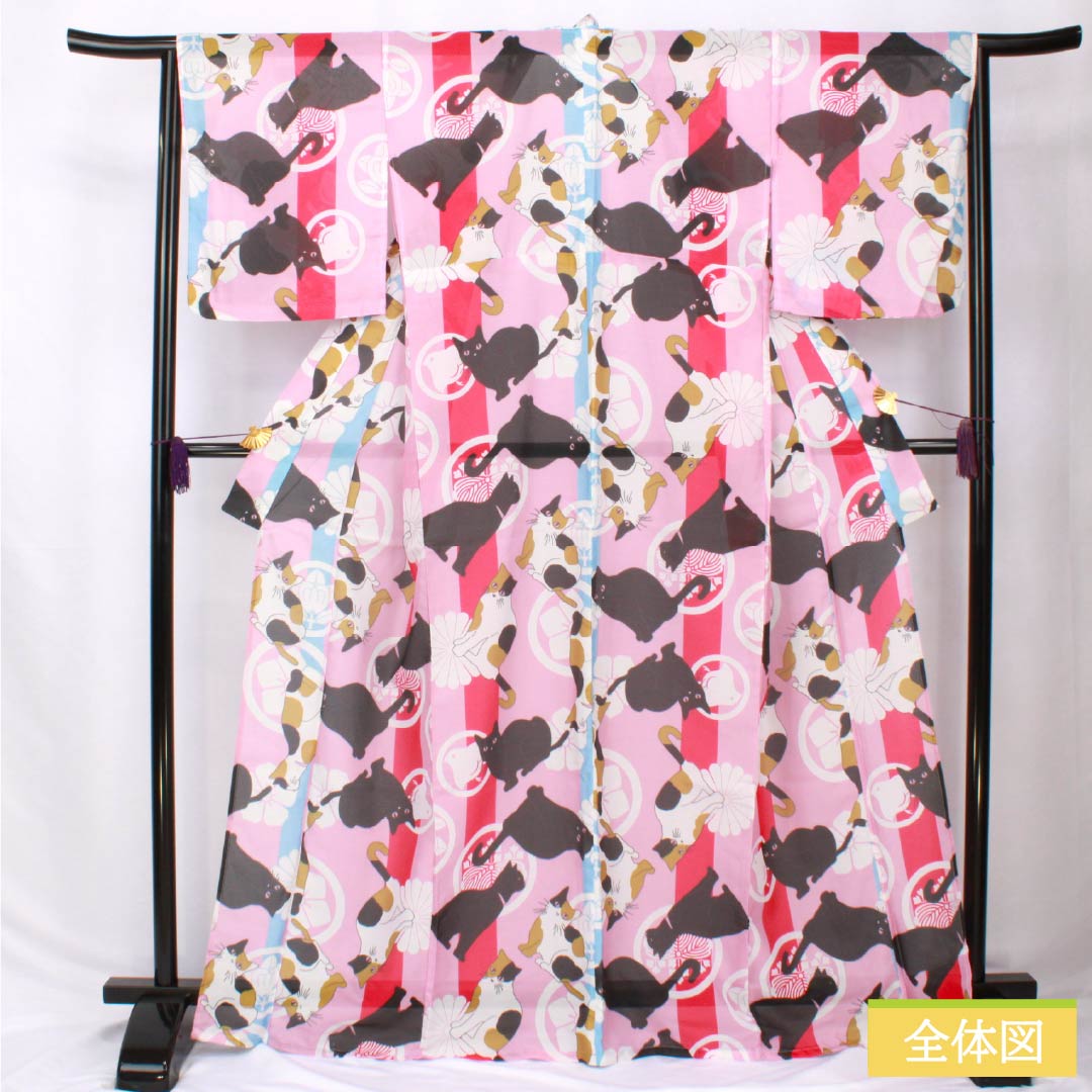 (新品未使用品) 浴衣 ポリエステル 身丈167cm 裄丈66cm NEWランク 単衣 ピンク系 美人祭色(びじんさいいろ) 猫 家紋 1118005691513