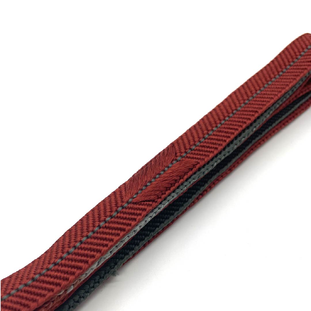 (新古品) 帯締め 正絹 四分紐 牛血紅色(ぎゅうけつこういろ) 2色 長さ約159cm 幅約1.5cm セミフォーマル NEWランク 茶系 1135003101314
