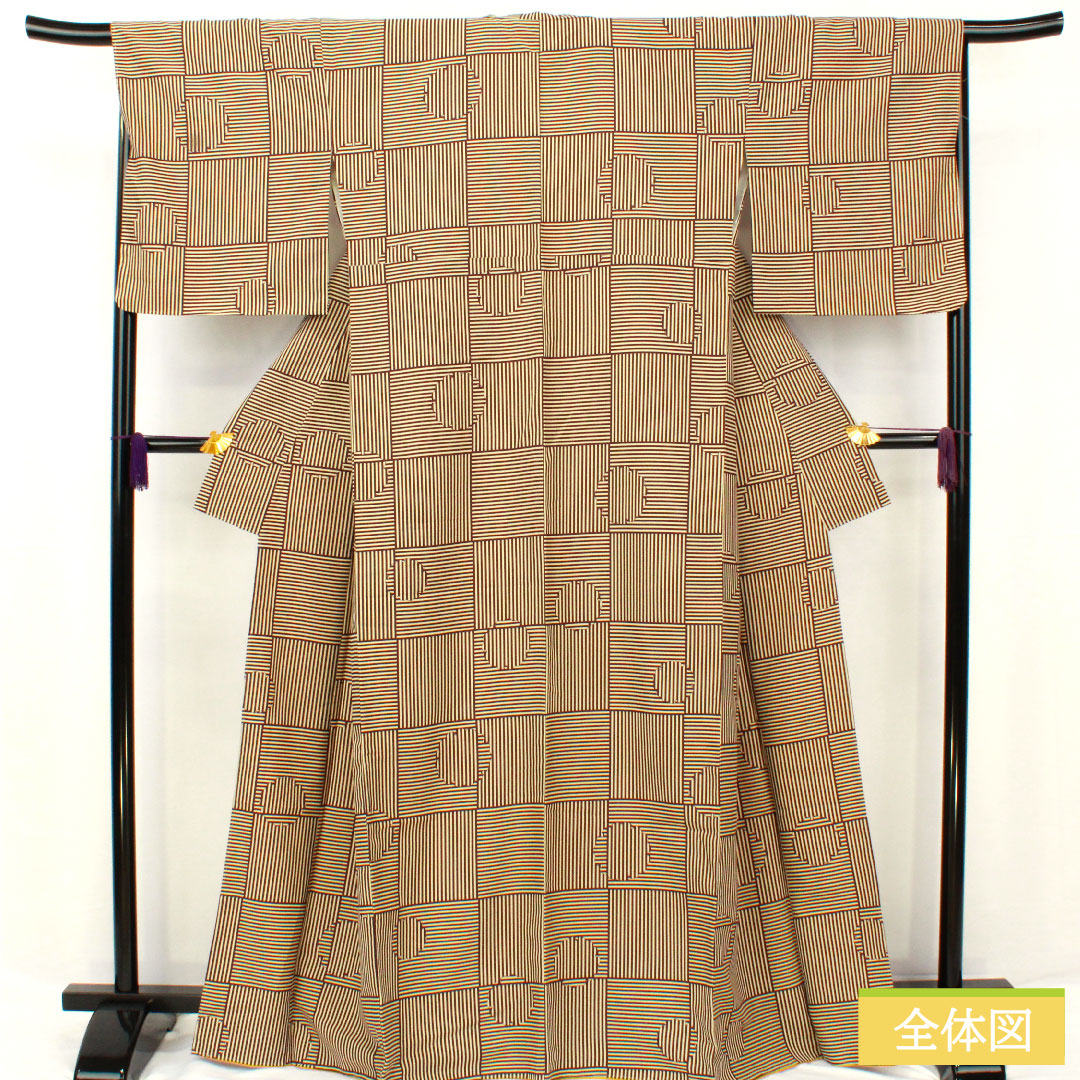 小紋 ポリエステル 身丈166cm 裄丈66.5cm 袷 暗褐色(あんかっしょく) 鳥の子色(とりのこいろ) 洗える着物 雪輪 縞 Sランク 茶系 1115004802514