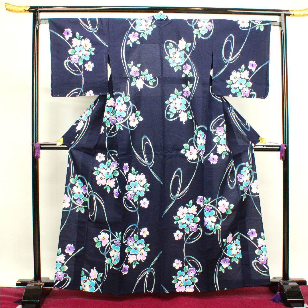 浴衣 しつけ糸付き 未使用品 濃紺色 抽象花 木綿 Sランク 単衣 身丈164cm 裄丈67cm 紺系 1118003432418