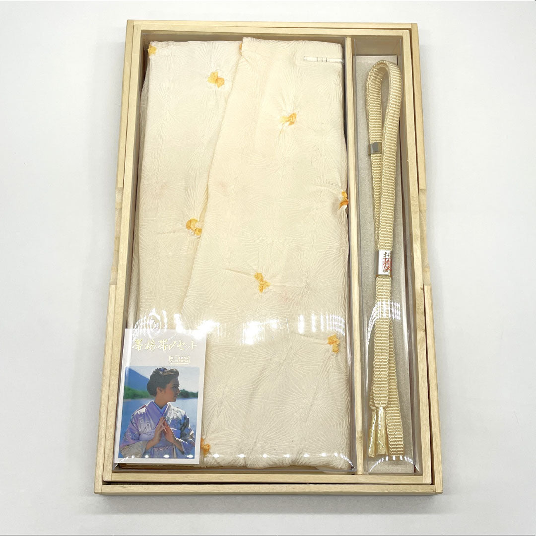 (Unused, pre-owned item) Obijime and Obiage Set, Silk, New Rank, Pale Egg Yolk Yellow and Cream, Shibori, Diamond Pattern, Length approx. 152cm, Width approx. 1.3cm, Semi-formal, Cream color, 1141000491315
