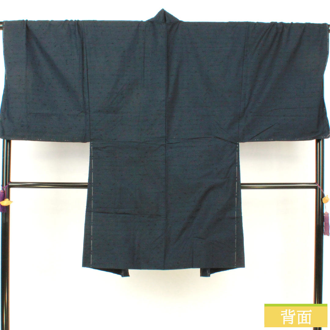 男物 正絹 Aランク 身丈101cm 裄丈73cm 濃紺色(のうこんいろ) ひげ紬 しつけ糸付き 紺系 1119001613118