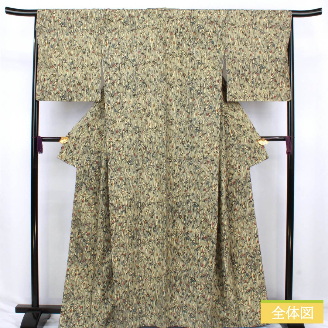 小紋 正絹 Sランク 身丈165cm 裄丈66.5cm 袷 魚子黄色(ぎょしこういろ) 型染 曲線 葉 黄系 1115007322523