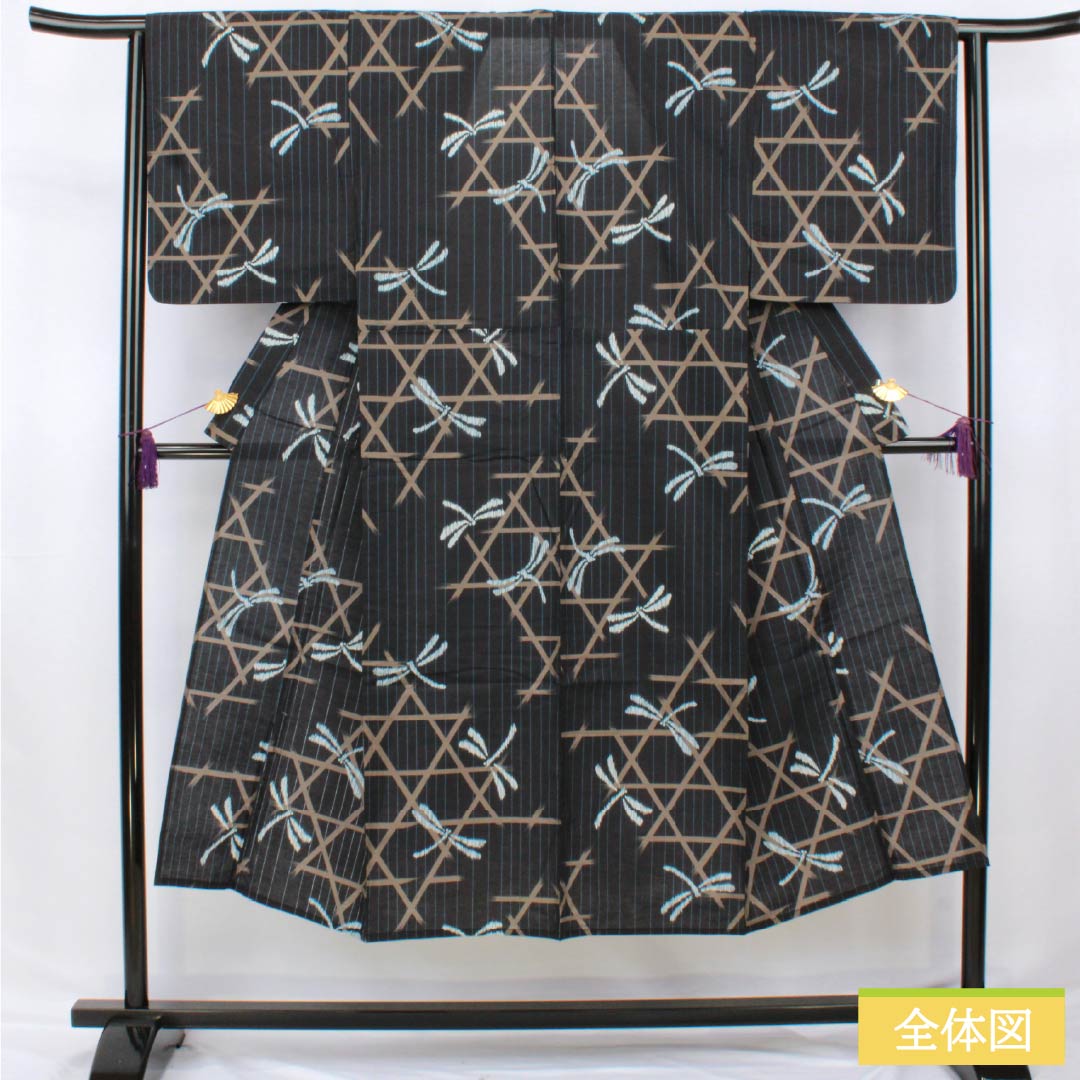 男性用浴衣 木綿 身丈141.5cm 裄丈61cm 檳榔子黒色(びんろうじぐろいろ) トンボ 籠目 Sランク 単衣 紺系 1138000042418