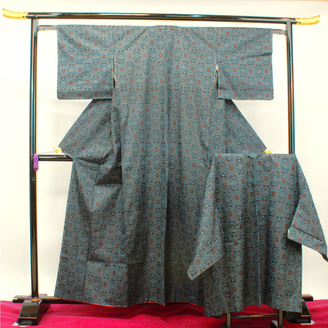 村山大島紬 身丈159.5cm 裄丈62.5cm アンサンブル 幾何学模様 正絹 Aランク 袷 紺系 1116002843318