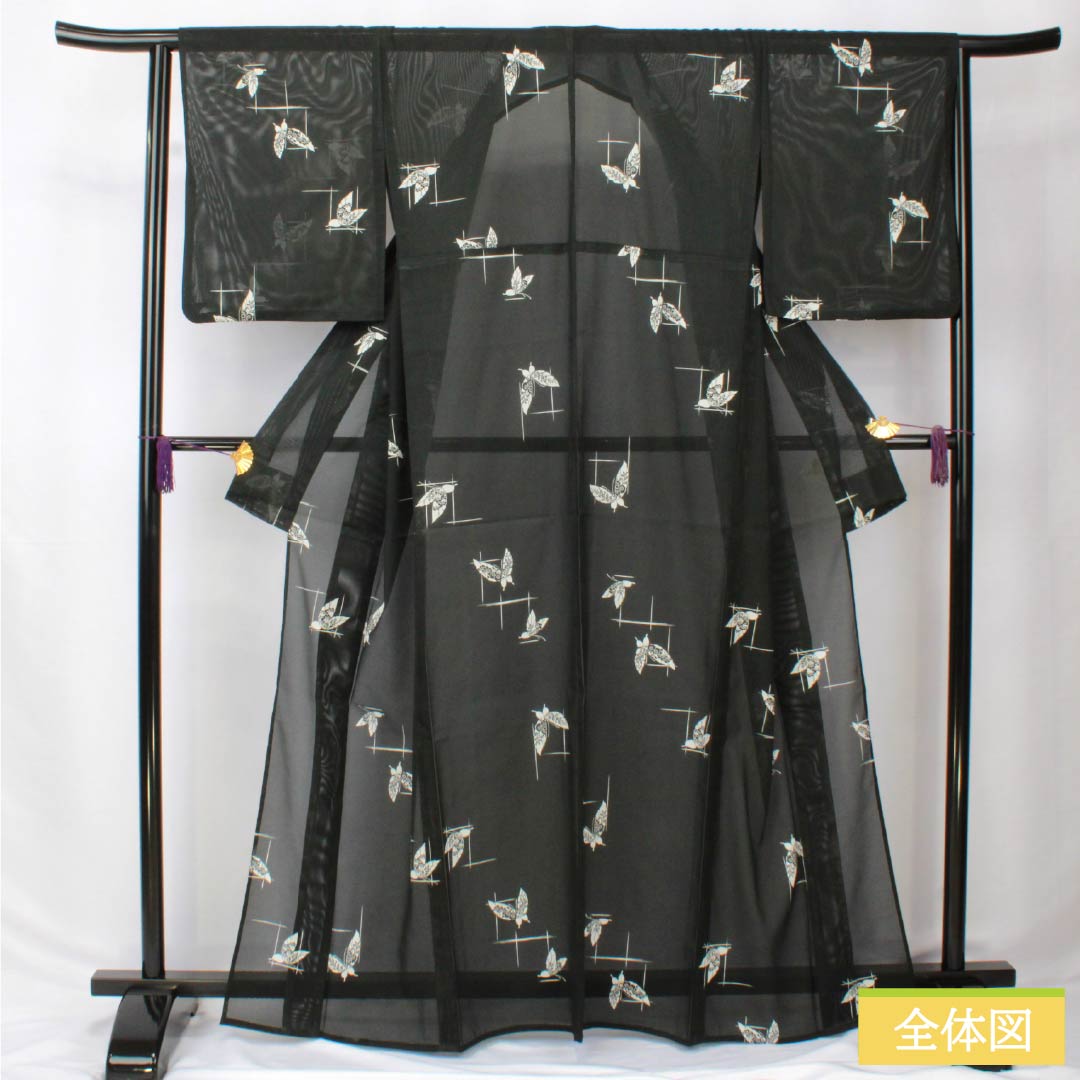 夏物 ポリエステル 小紋 身丈165.5cm 裄丈64cm 格子 蝶 絽 Aランク 黒系 1132002383510