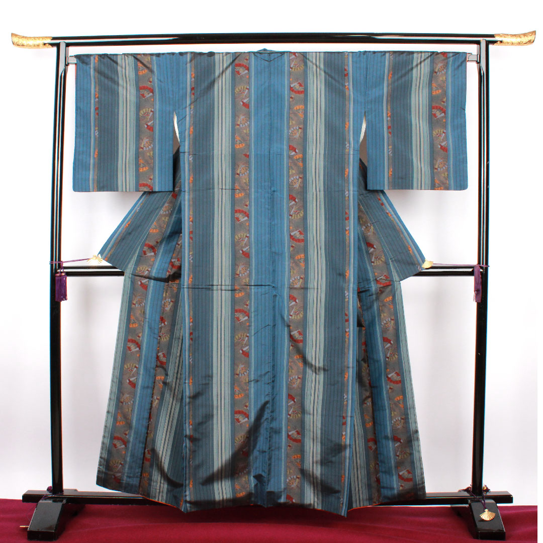 大島紬 身丈155cm 裄丈69.5cm 紺鼠色 藍鉄色 縞模様 正絹 Aランク 袷 青系 1116001693317