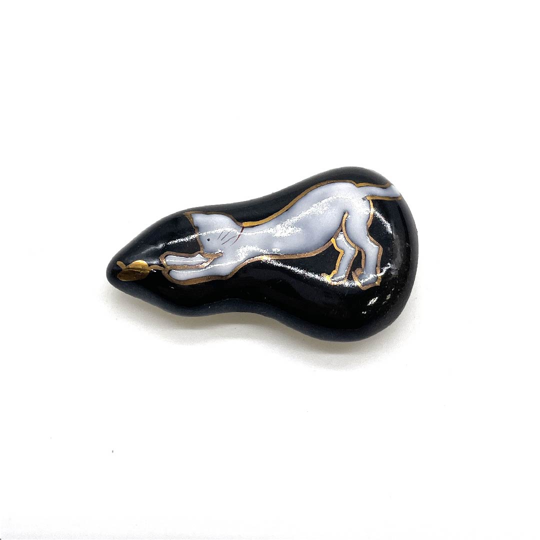 (New old stock) Obi fastener, ceramic, casual, black, Kiyomizu ware, cat, animal, length approx. 3.5cm, width approx. 6cm, S rank, black, 1137000592910
