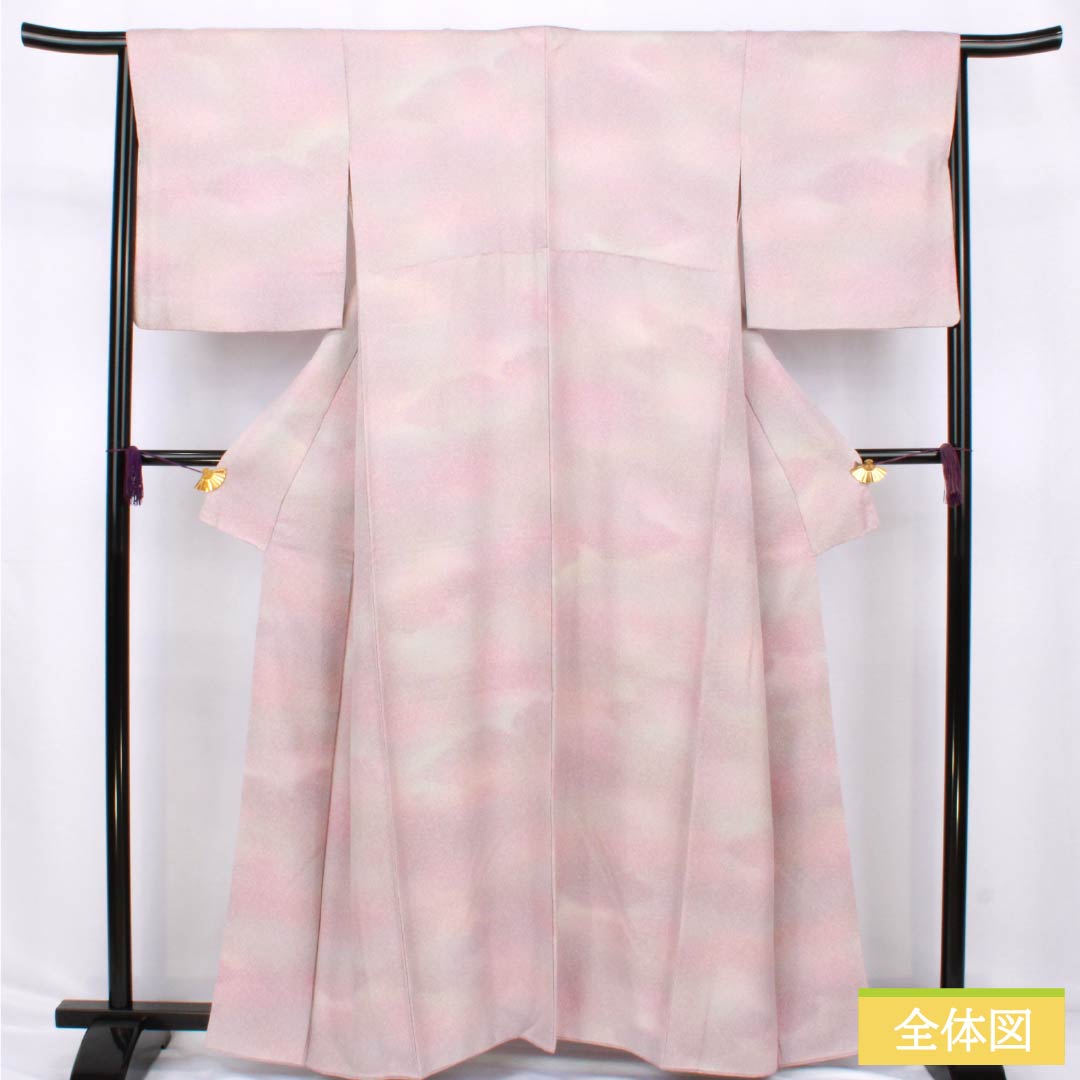 リサイクル着物】小紋 正絹 Sランク 身丈162cm 裄丈66cm 袷 御所染色