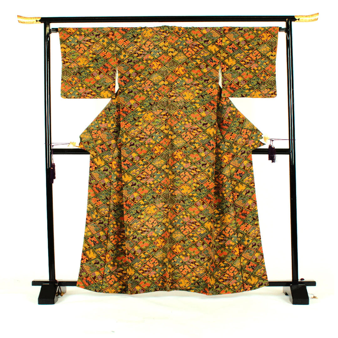 小紋 身丈162cm 裄丈67cm 袷 菱 吉祥文様 正絹 Aランク 茶系 1115001483414