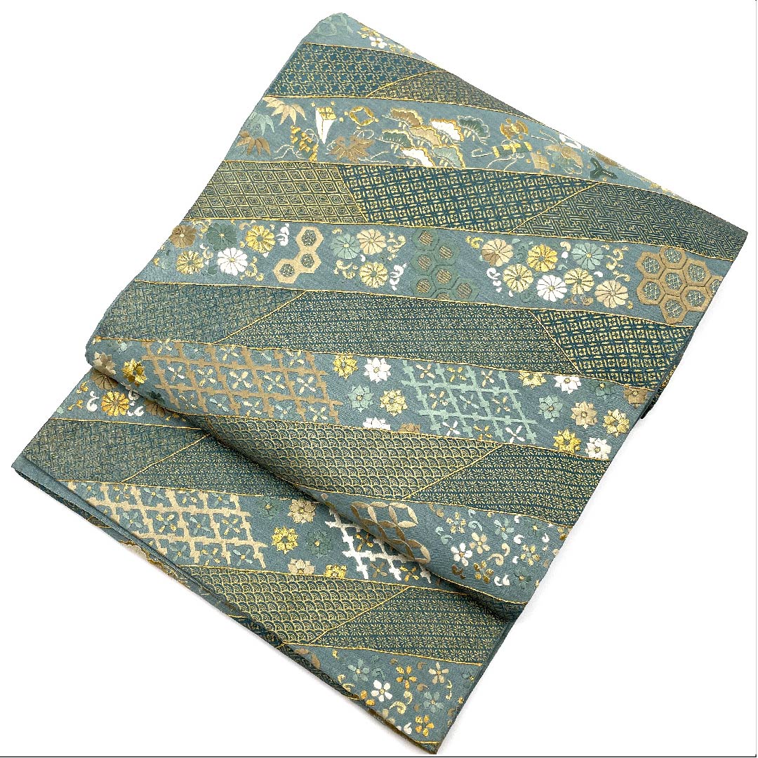 袋帯 藍砥茶色(あいとのちゃいろ) 刺繍 吉祥文様 宝巻 花唐草 帯丈430cm 正絹 Sランク 六通 フォーマル 緑系 1123008142319