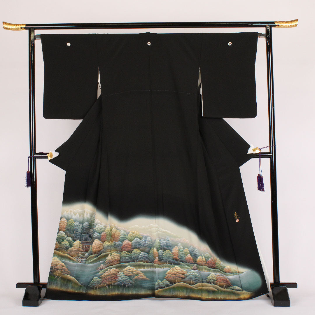 黒留袖 身丈167cm 裄丈68cm 袷 風景画 作家物 正絹 Aランク 五つ紋 黒系 1111000083510