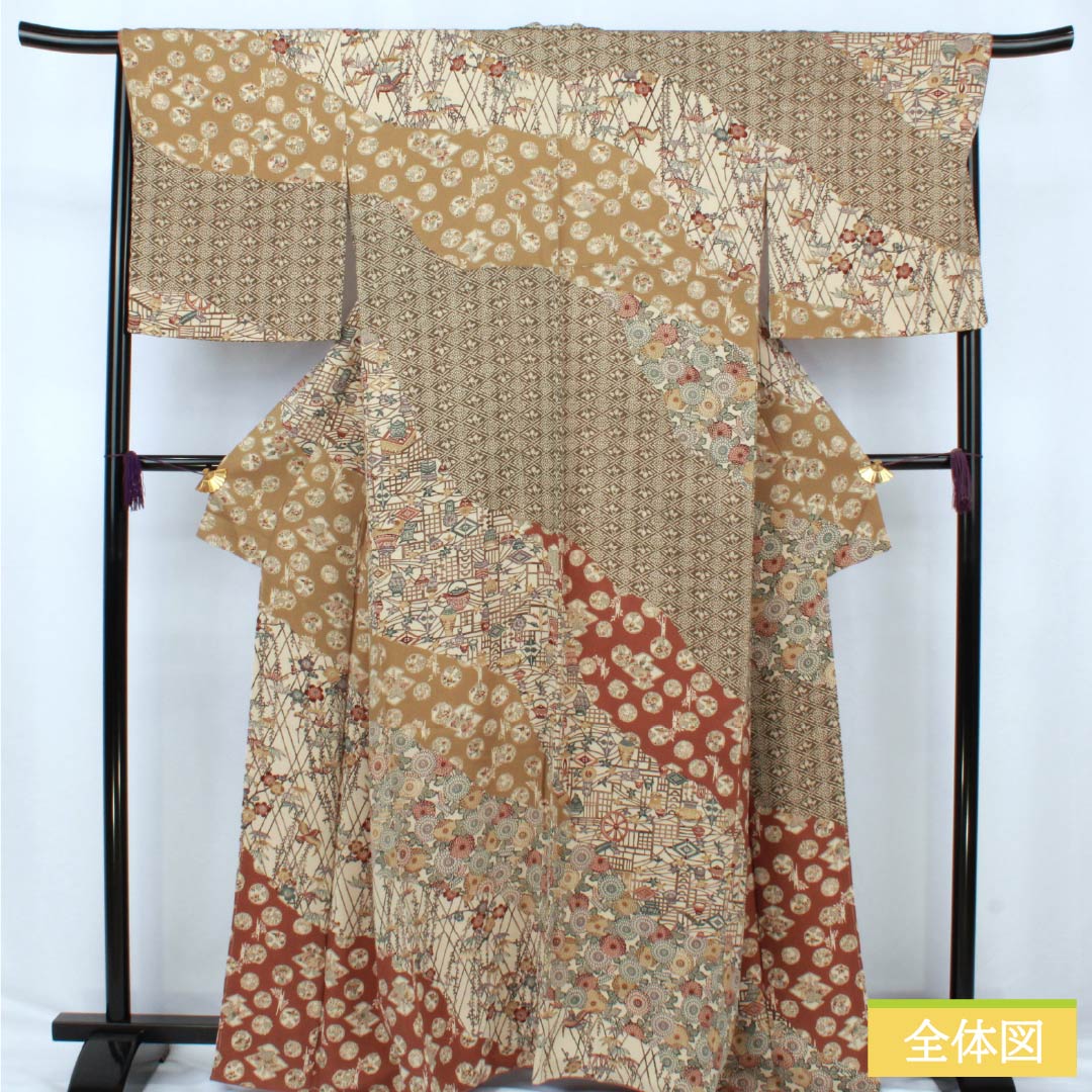 訪問着 正絹 Aランク 袷 身丈164cm 裄丈68cm 胡桃色(くるみいろ) 京紅型 吉祥文様 割付文様 古典柄 しつけ糸付き ベージュ系 1112006713425
