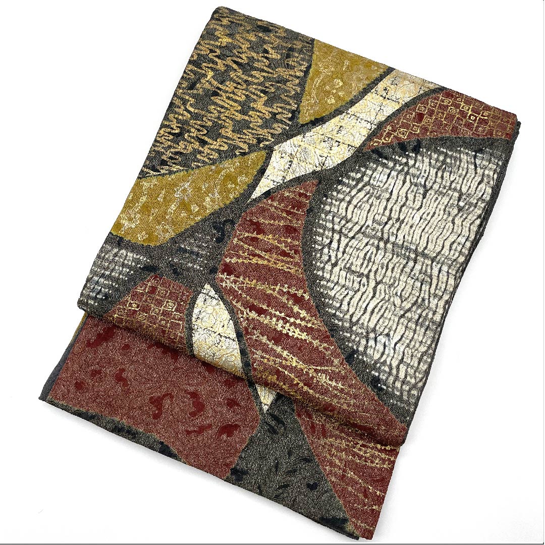 袋帯 具墨色(ぐずみいろ) 幾何学模様 宝尽くし 帯丈446cm 正絹 Aランク 六通 セミフォーマル グラデーション系 1123008673399