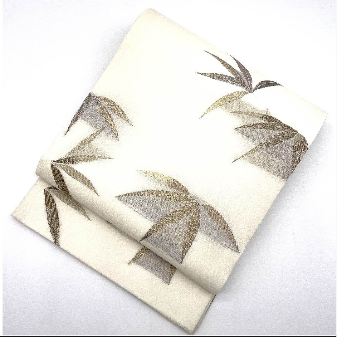 袋帯 真珠色(しんじゅいろ) 夏帯 笹 七宝 帯丈440cm 正絹 Aランク 六通 セミフォーマル 白系 1123007463311