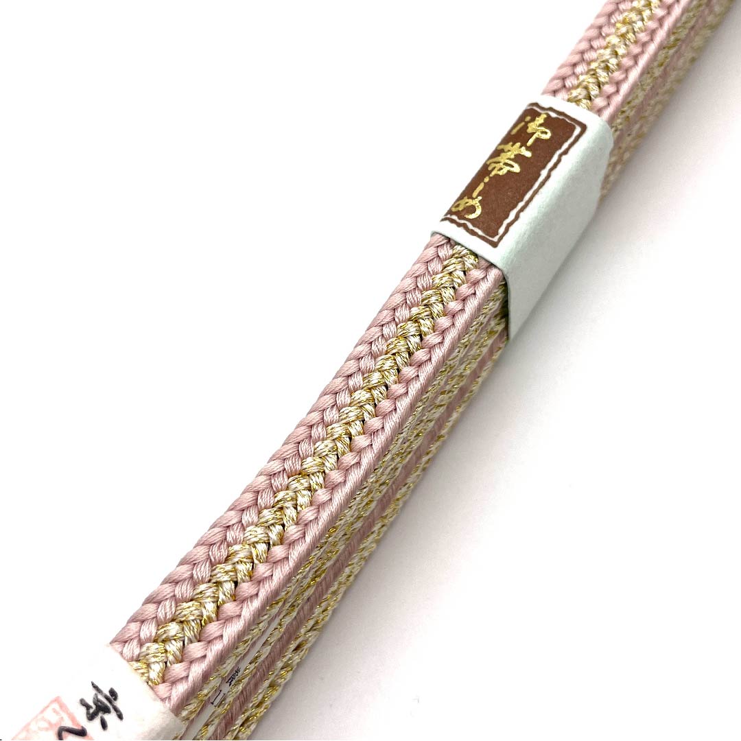 (New old stock) Silk obi-jime (sash fastener) Sakura-iro (cherry blossom color) Metallic thread used Kyo-kumihimo (braided string) New old stock Length approx. 168cm Width approx. 1cm Semi-formal S rank Pink 1135001532913