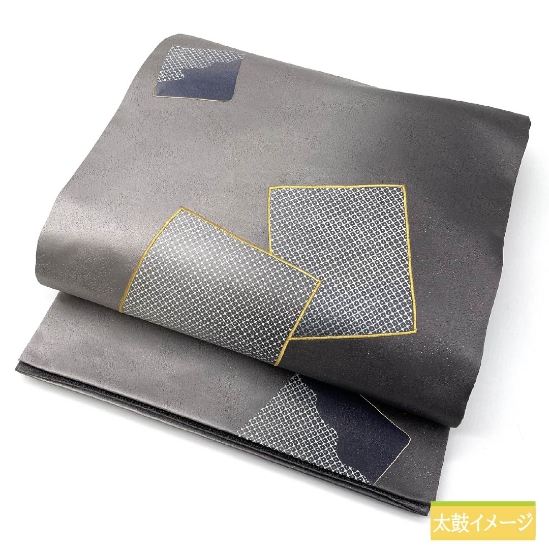 袋帯 正絹 薄鼠色(うすねずいろ) 西陣織 四角模様 疋田 ラメ 帯丈460cm Sランク ポイント柄 セミフォーマル グレー系 1123012632422