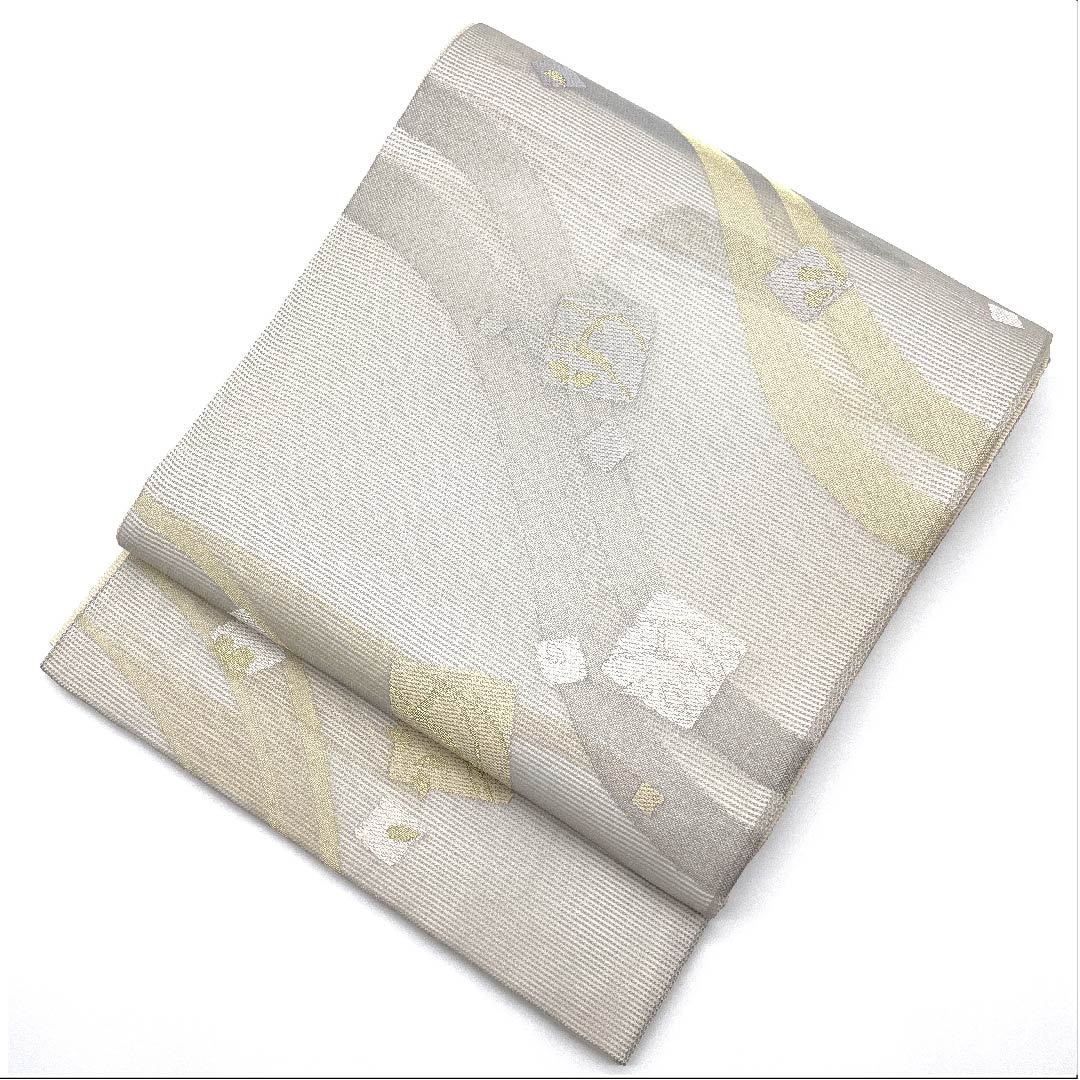 袋帯 白銅色(はくどういろ) 夏帯 四角 花びら 抽象模様 帯丈436cm 正絹 Aランク 六通 フォーマル グレー系 1123007313322