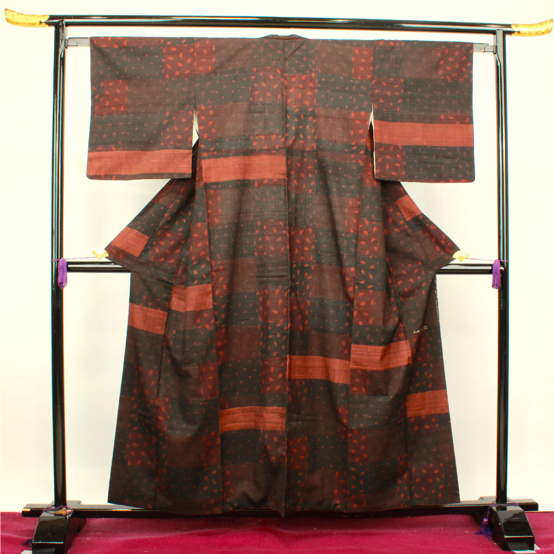 紬 身丈157cm 裄丈63.5cm 型染 抽象模様 正絹 Sランク 袷 グラデーション系 1116002542399