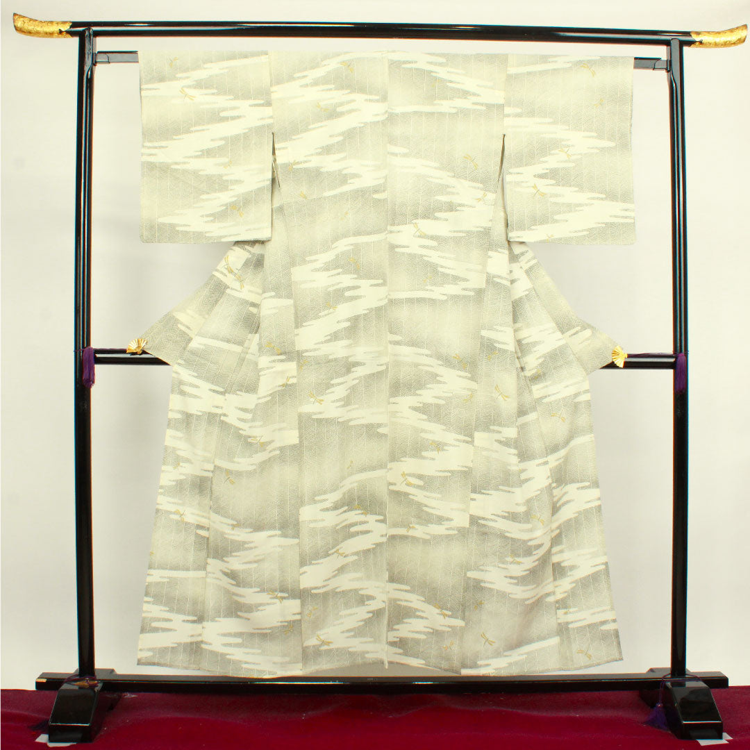 夏物 正絹 小紋 身丈155cm 裄丈62cm 乳白色(にゅうはくしょく) トンボ 道長取り 絽 Sランク クリーム系 1132000602315