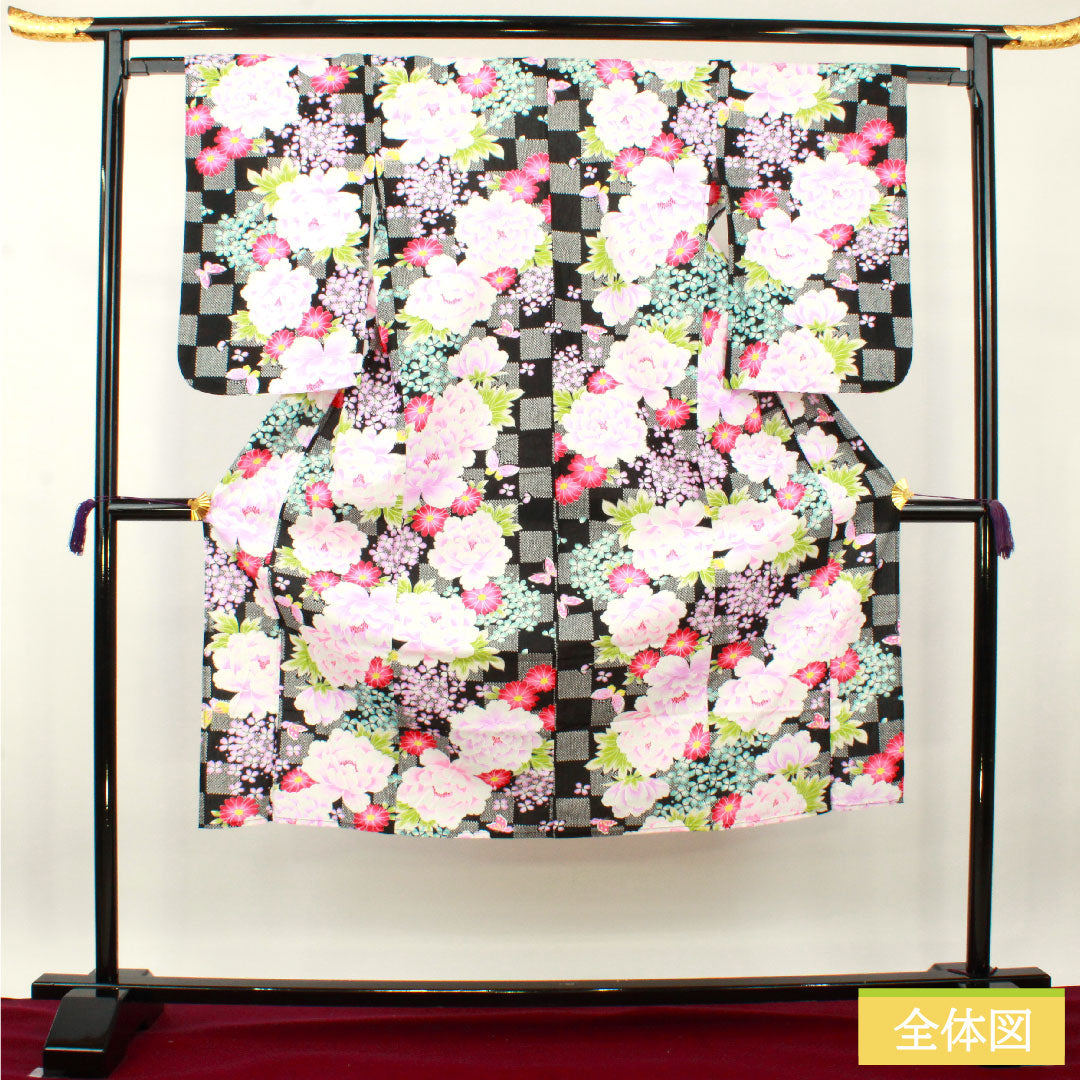 浴衣 木綿 身丈138.5cm 裄丈61.5cm Sランク 単衣 黒系 牡丹 紫陽花 蝶 市松 1118005122110